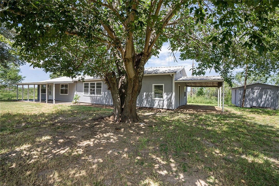 128 Live Oak Sandia, TX 78383 - Thumbnail 3