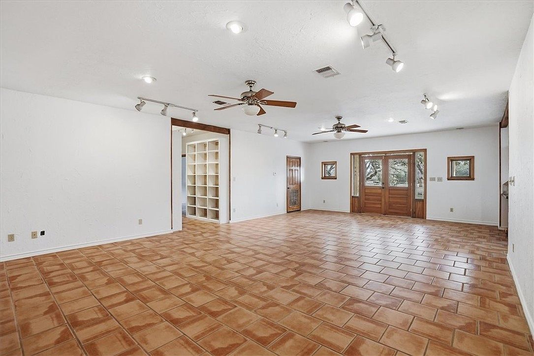 2309 Fm 534 Mathis, TX 78368 - Thumbnail 3