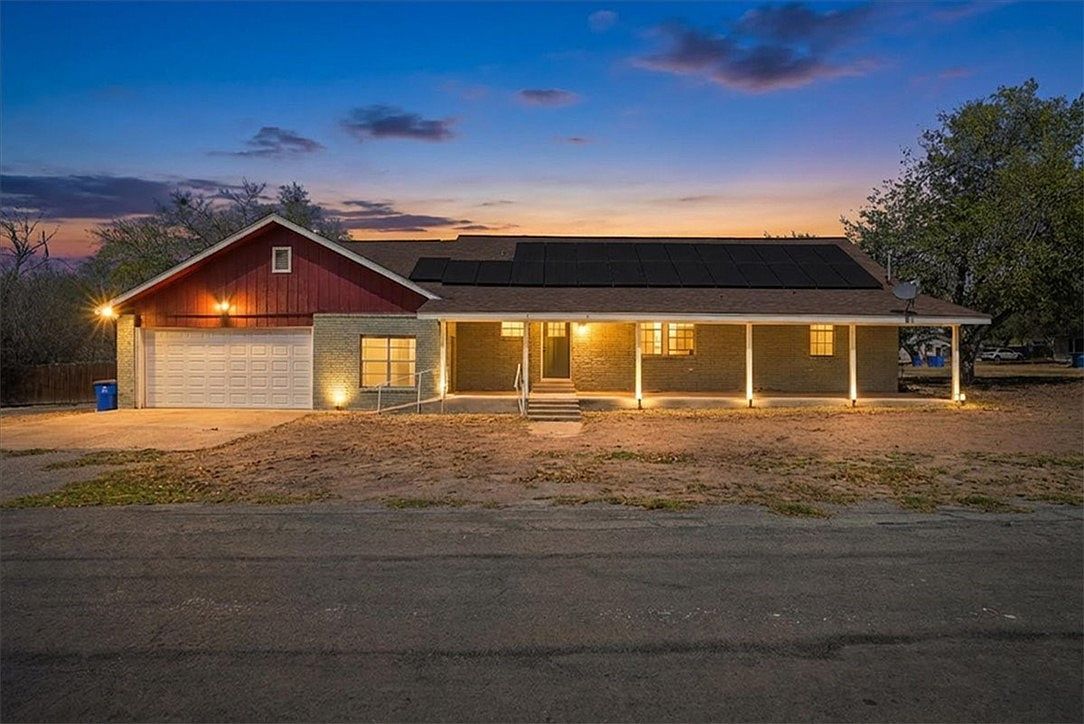 1601 Owens Ave Three Rivers, TX 78071 - Thumbnail 3