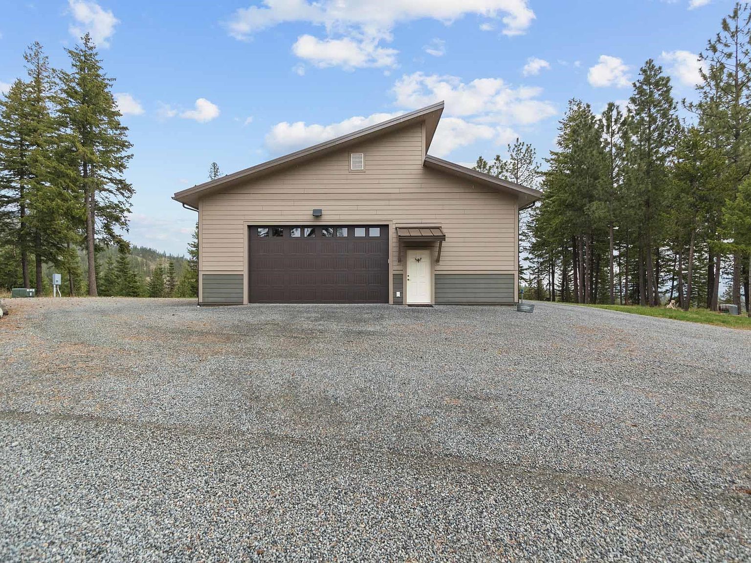 22711 E Blanchard Rd Newport, WA 99156 - Thumbnail 3