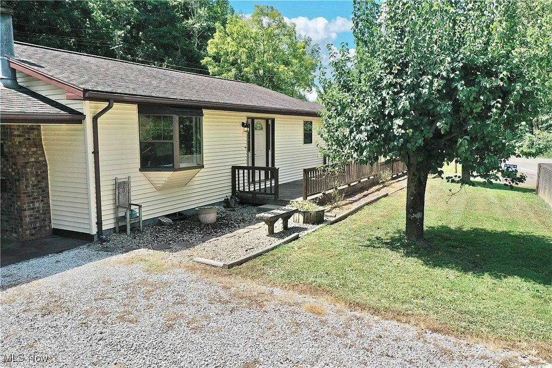 12463 S Calhoun Hwy Arnoldsburg, WV 25234 - Thumbnail 3