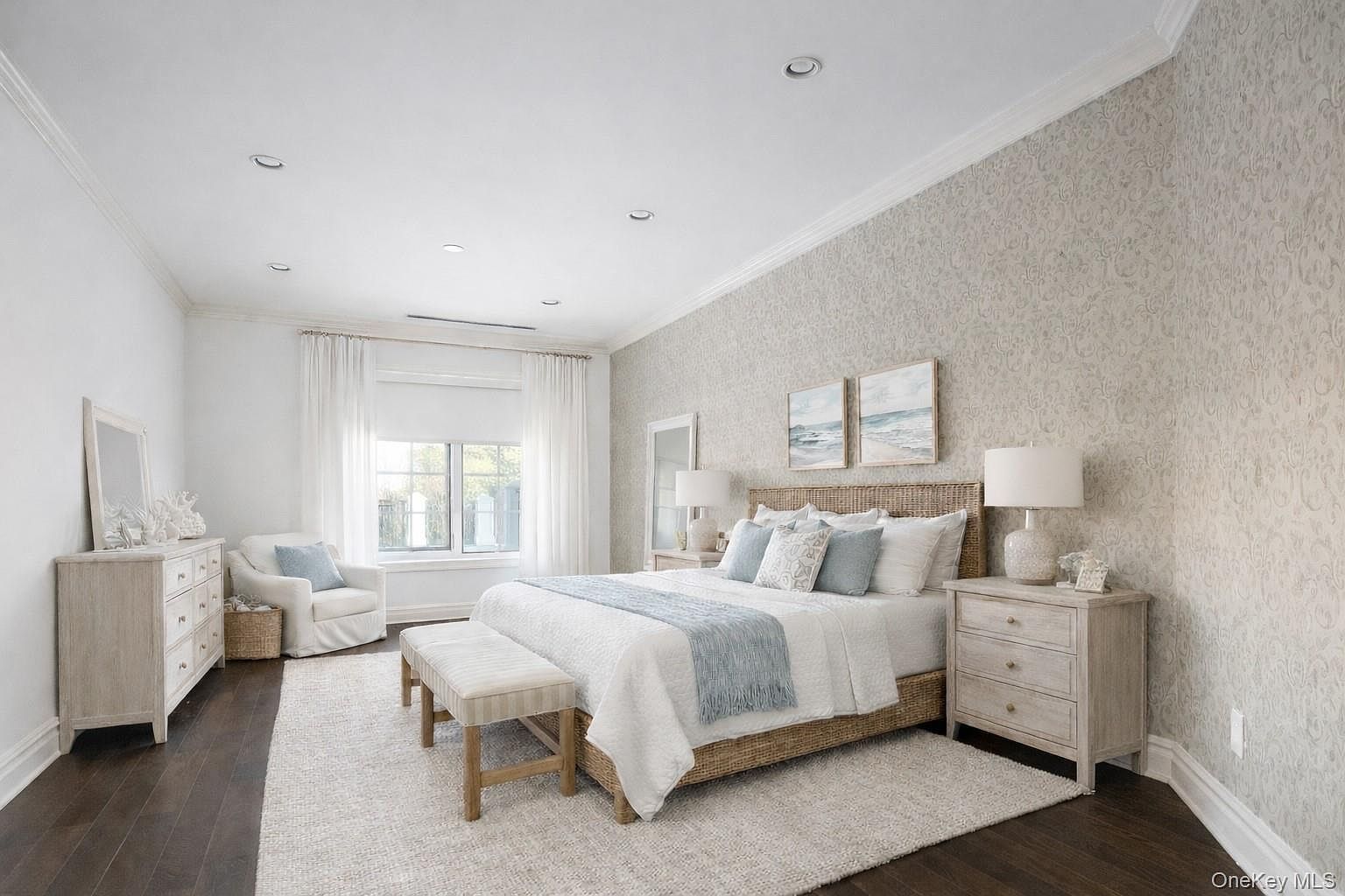 2000 Royal Ct Unit 2109 North Hills, NY 11040 - Thumbnail 3