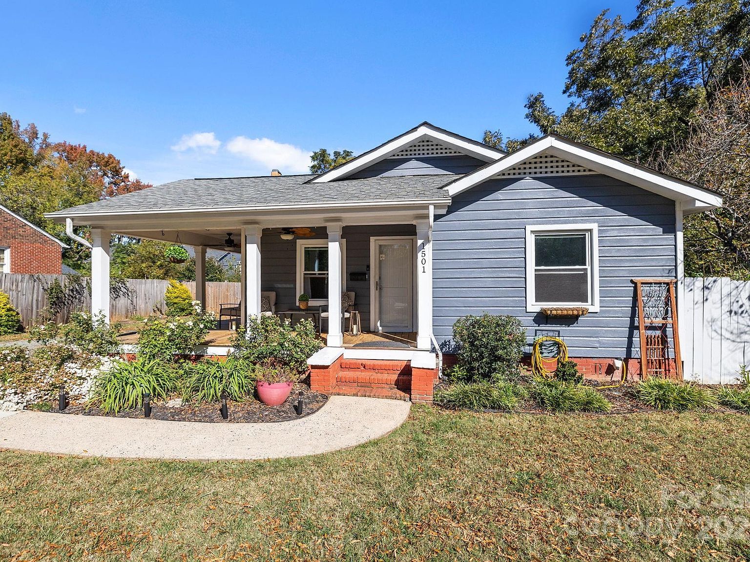 1501 Herrin Ave Charlotte, NC 28205 - Thumbnail 3