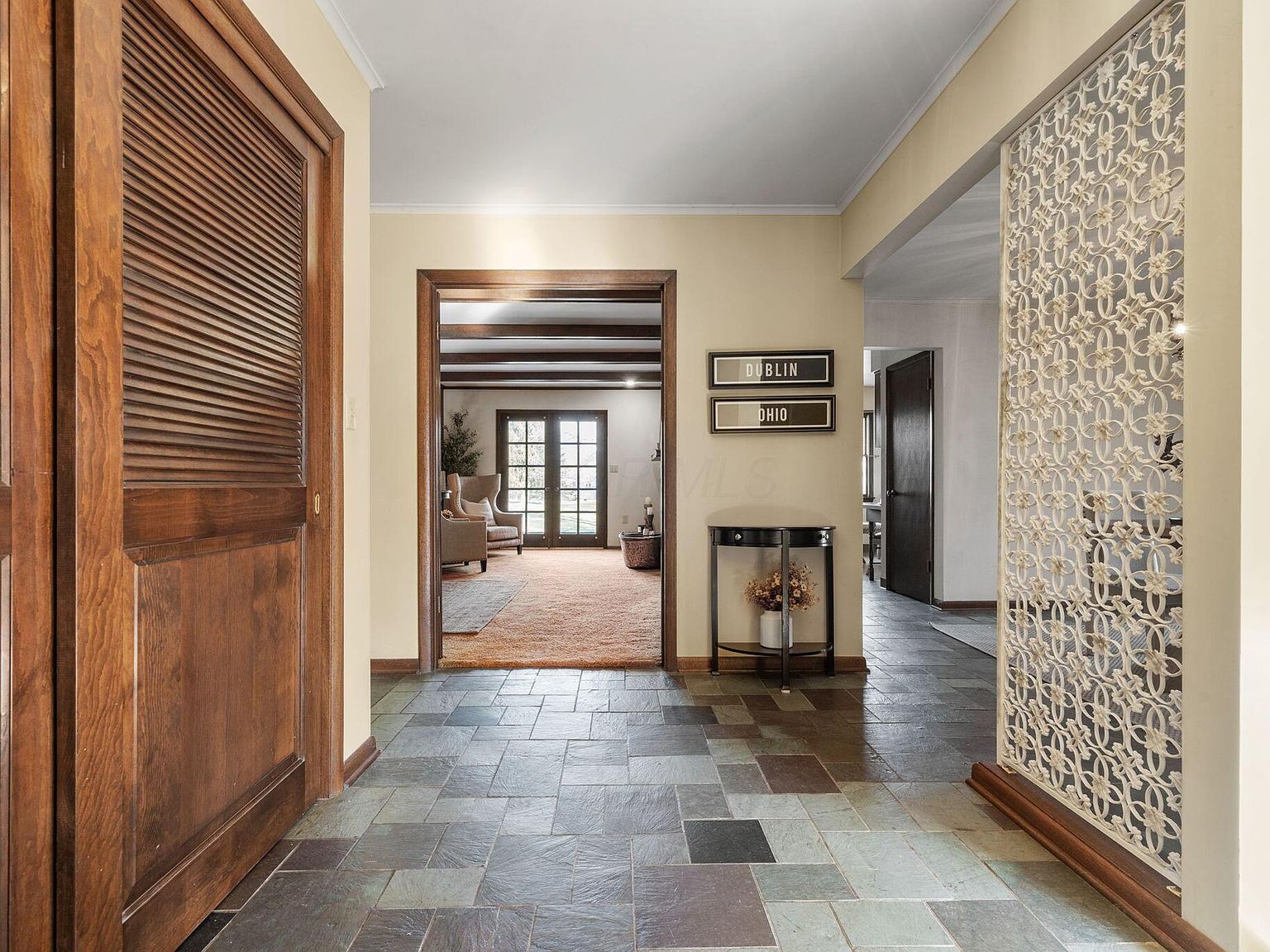 5250 Indian Hill Rd Dublin, OH 43017 - Thumbnail 3