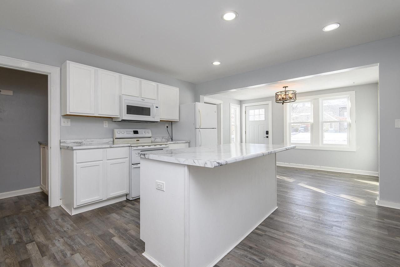 3554 S 84th St Unit 3554A Milwaukee, WI 53228 - Thumbnail 3