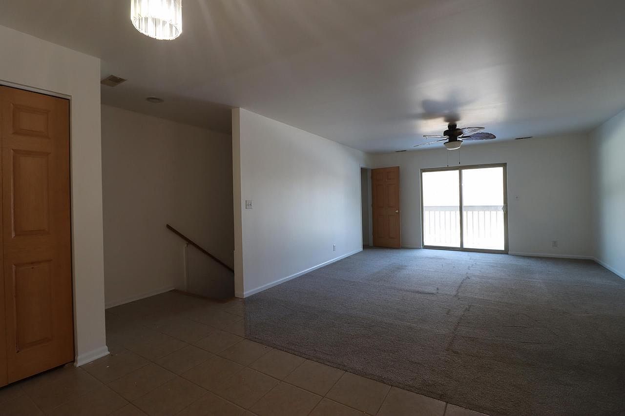 219 Franklin St Unit C Delavan, WI 53115 - Thumbnail 3