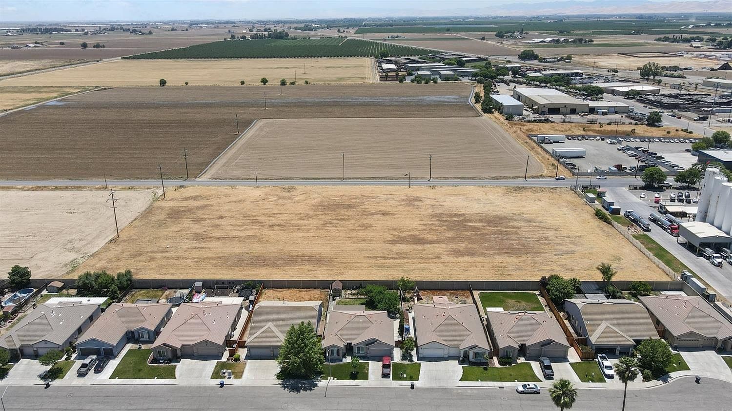 657-619 Inyo Ave Newman, CA 95360 - Thumbnail 3