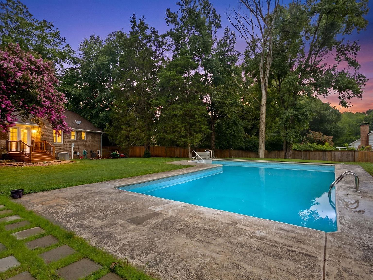114 Woodhill Ln Simpsonville, SC 29681 - Thumbnail 3