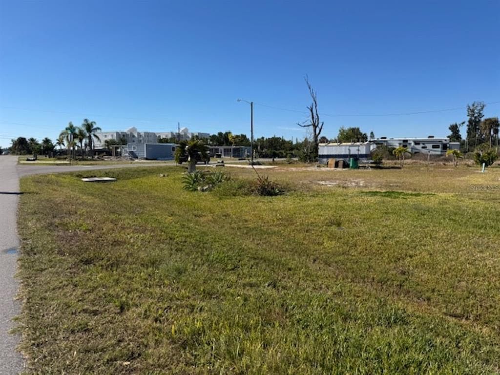 14482 Stephens Rd Lot 319 Pt Charlotte, FL 33953 - Thumbnail 3