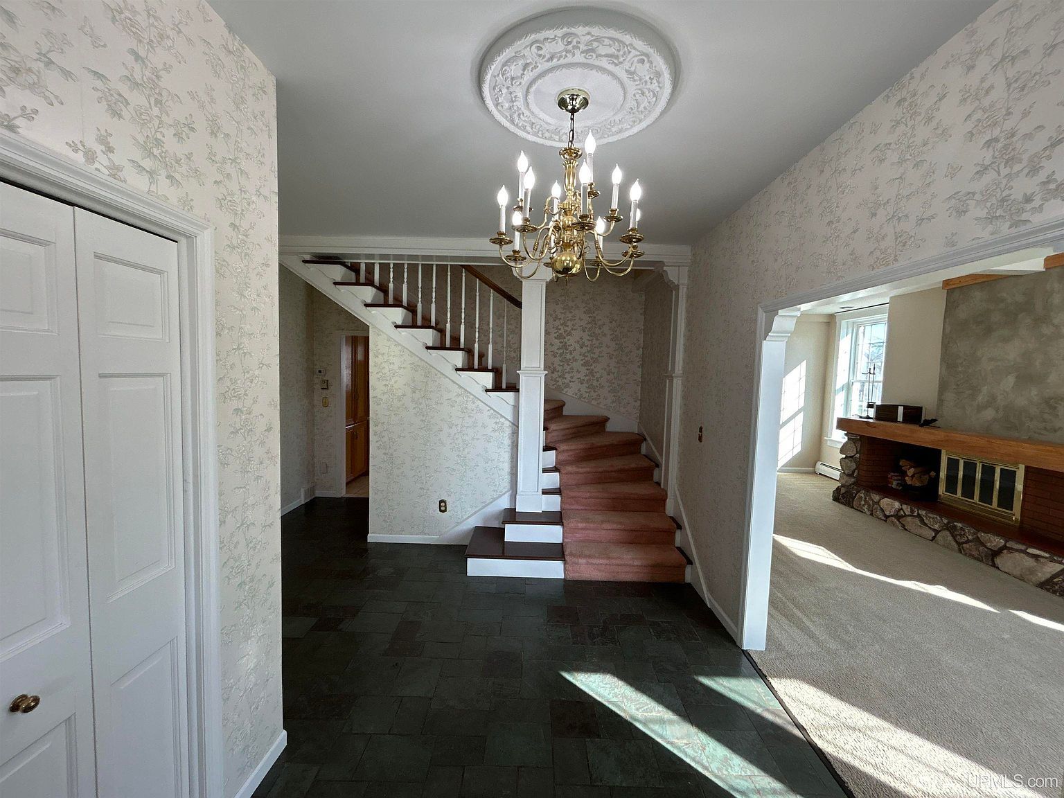 258 W Jasper St Gwinn, MI 49841 - Thumbnail 3