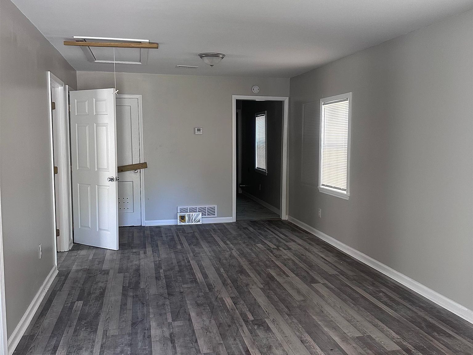 2506 Winnona Ave Memphis, TN 38108 - Thumbnail 3