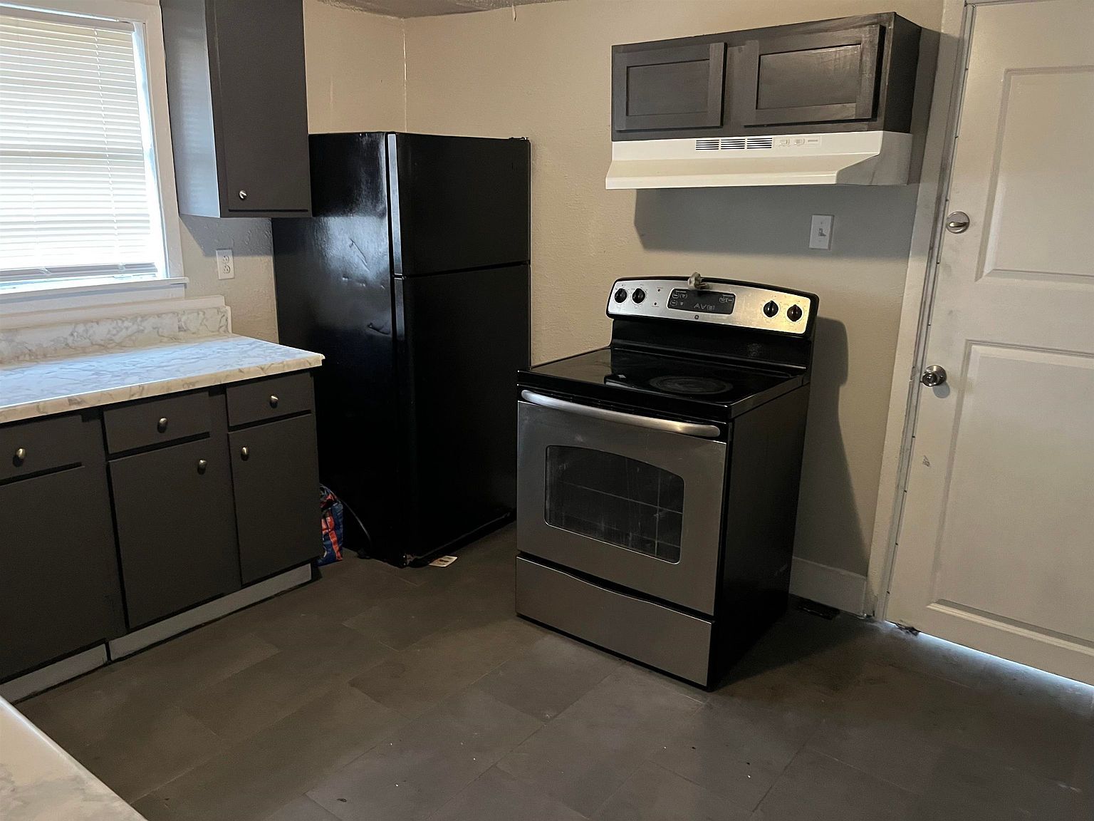 1366 Austin St Memphis, TN 38108 - Thumbnail 3