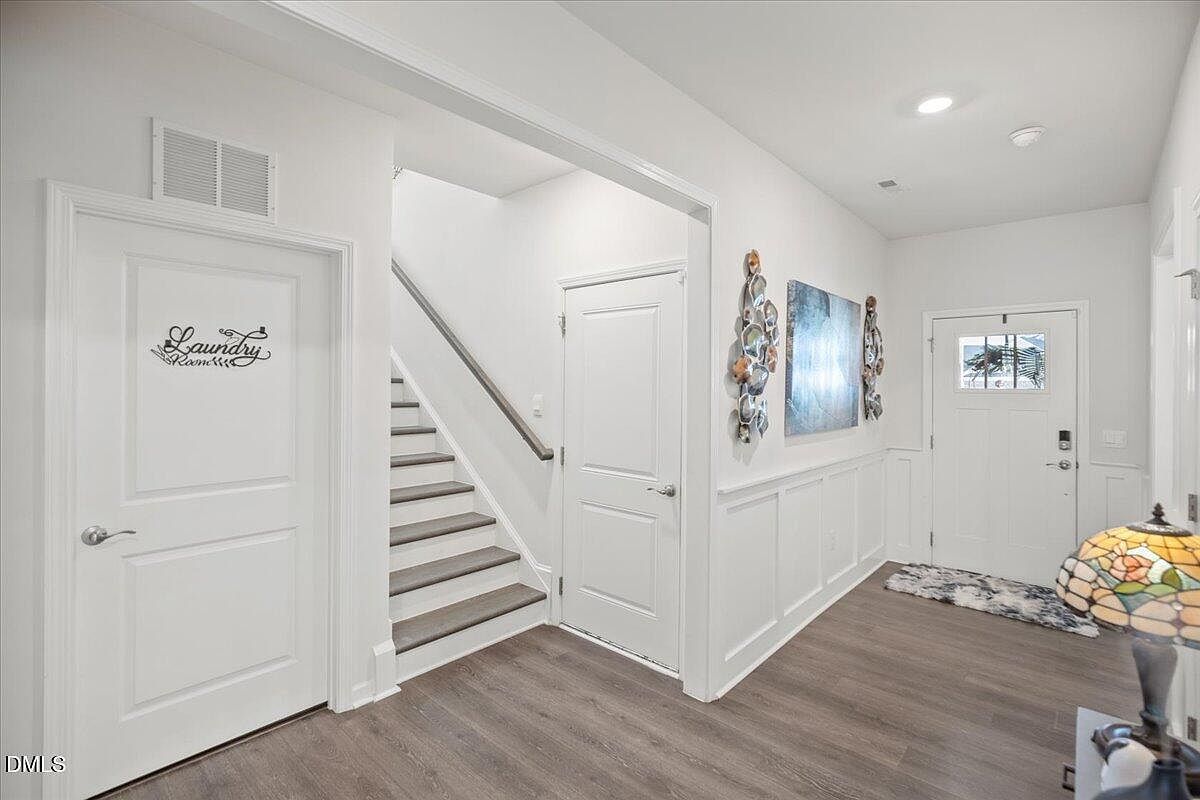 2131 Knight Crossing Rd Durham, NC 27703 - Thumbnail 3