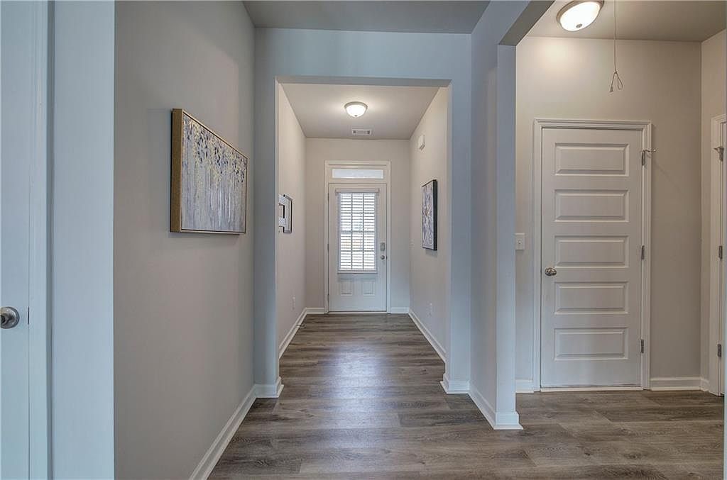 102 Crowley Dr Calhoun, GA 30701 - Thumbnail 3