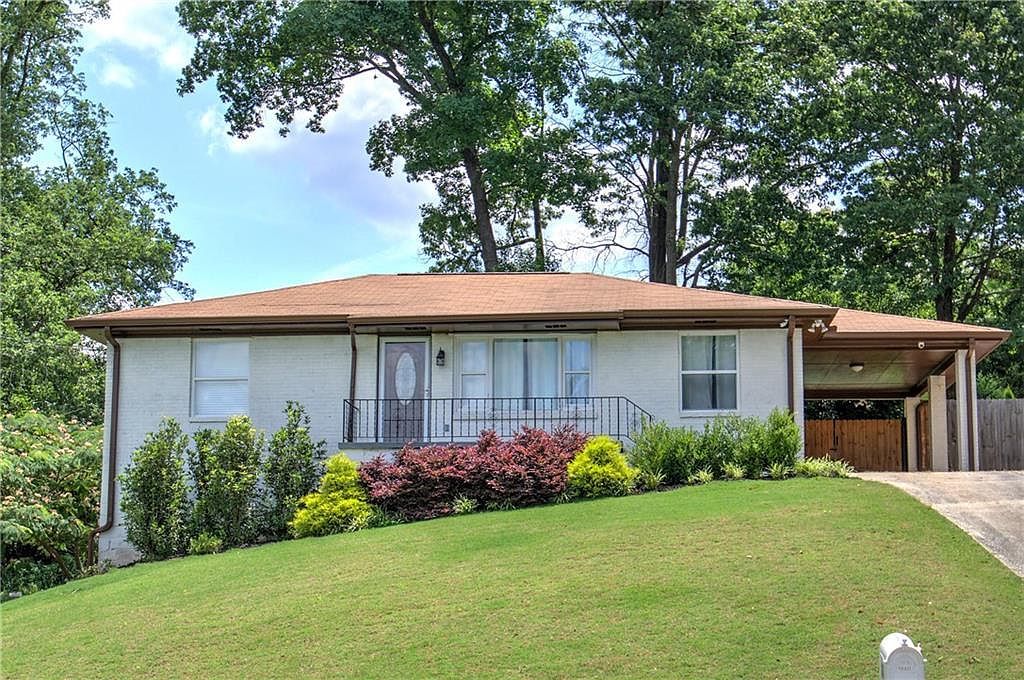 2646 Rockcliff Rd SE Atlanta, GA 30316 - Thumbnail 3