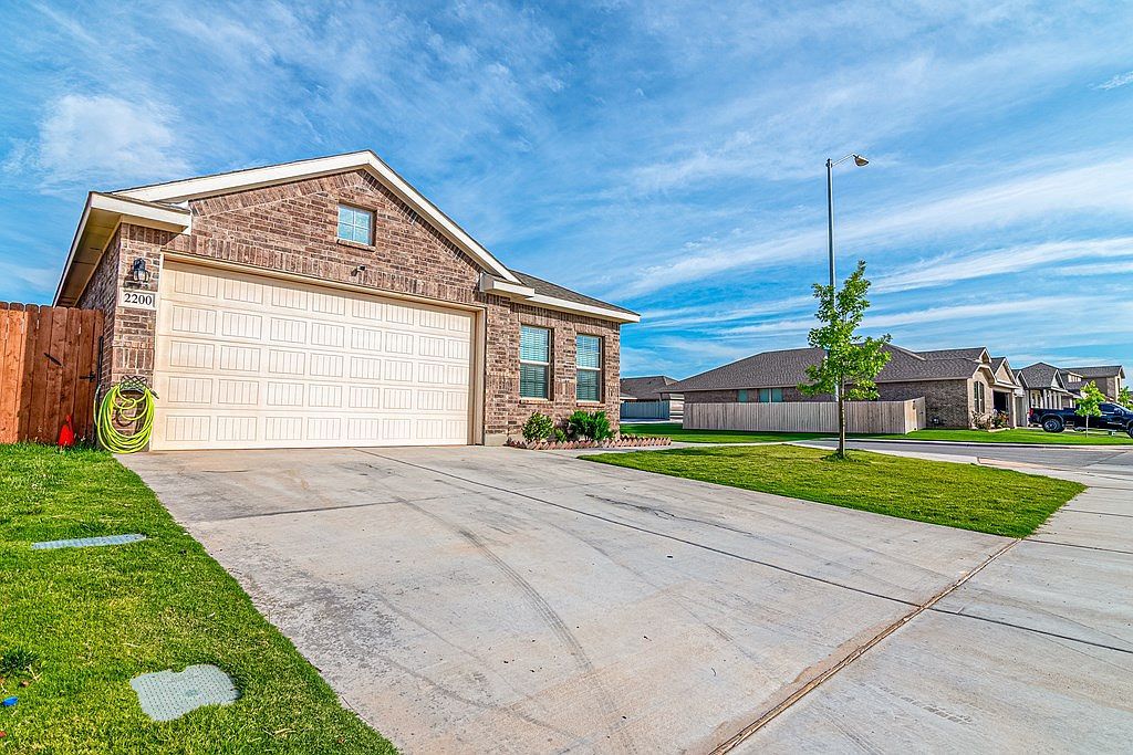 2200 Northern Ln Midland, TX 79707 - Thumbnail 3