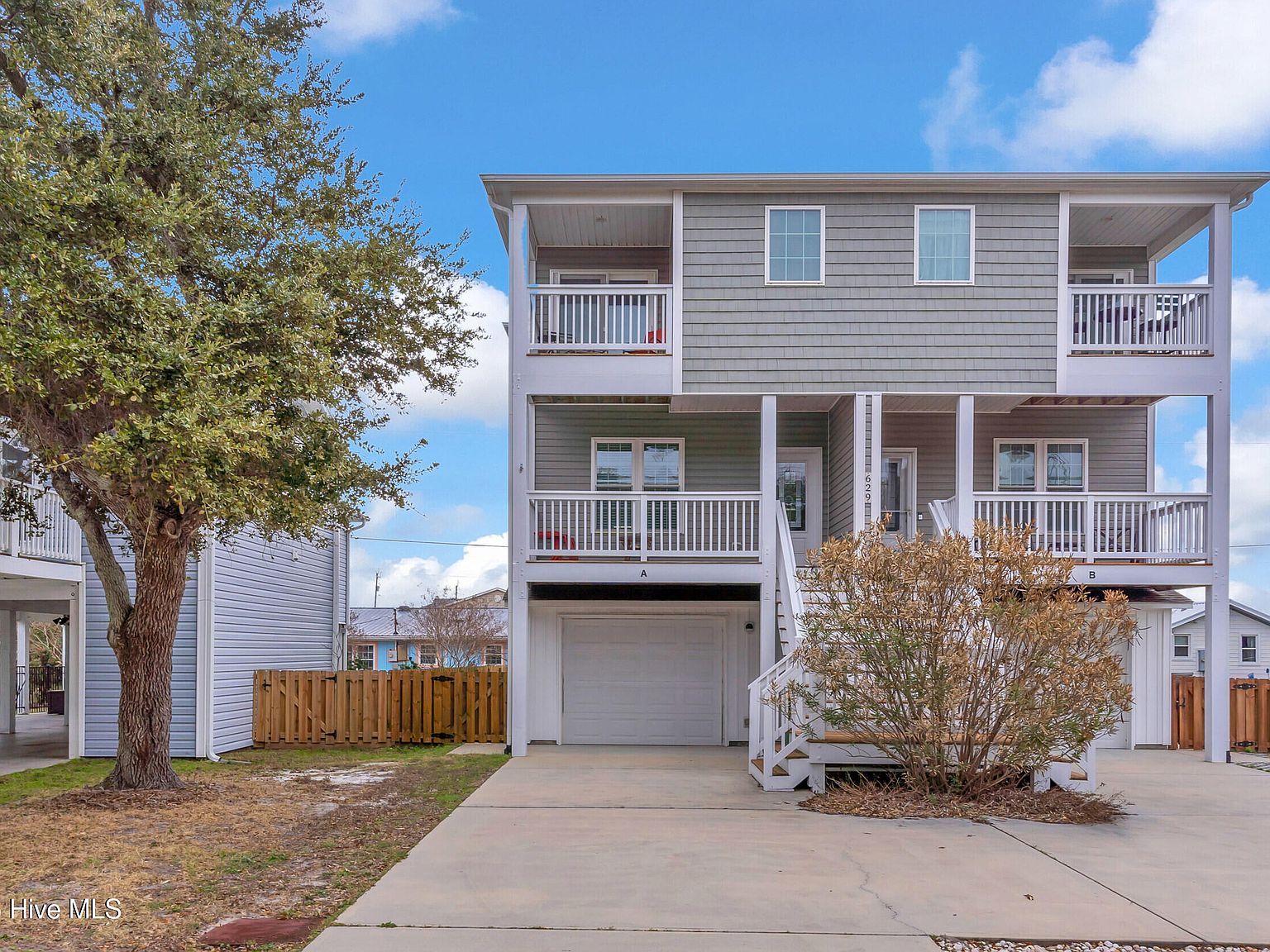 629 4th Ave S #A Kure Beach, NC 28449 - Thumbnail 3