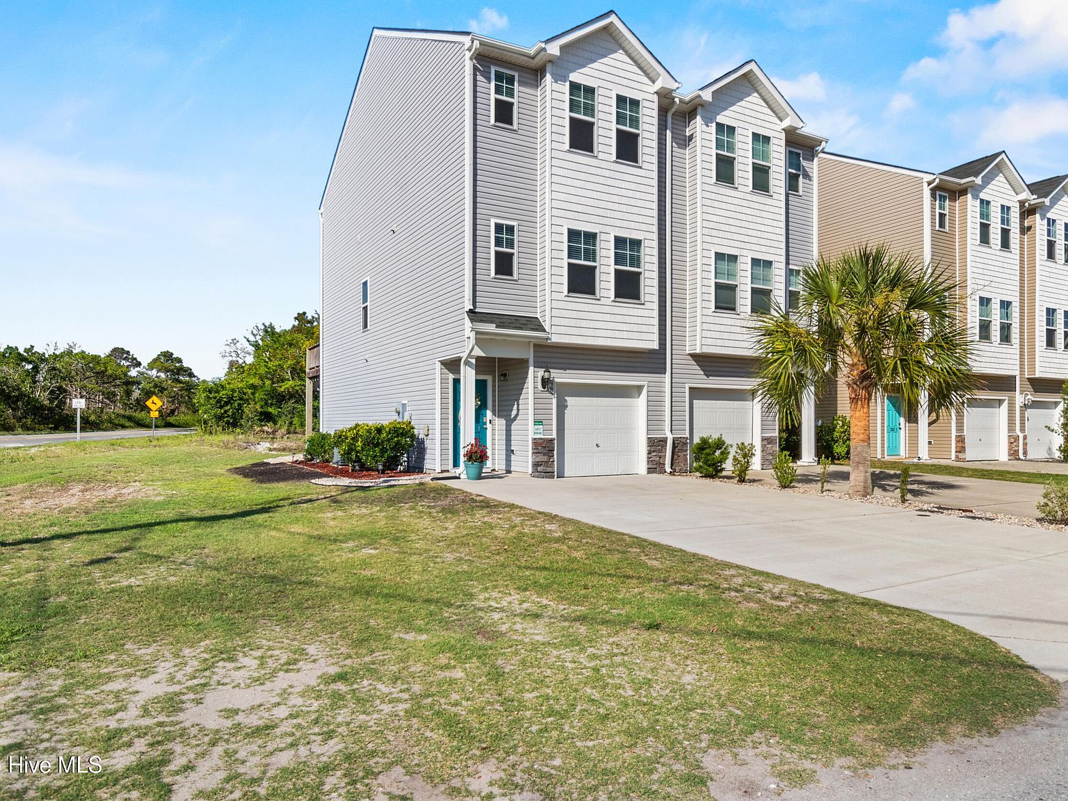 701 Elton Ave #1 Carolina Beach, NC 28428 - Thumbnail 3