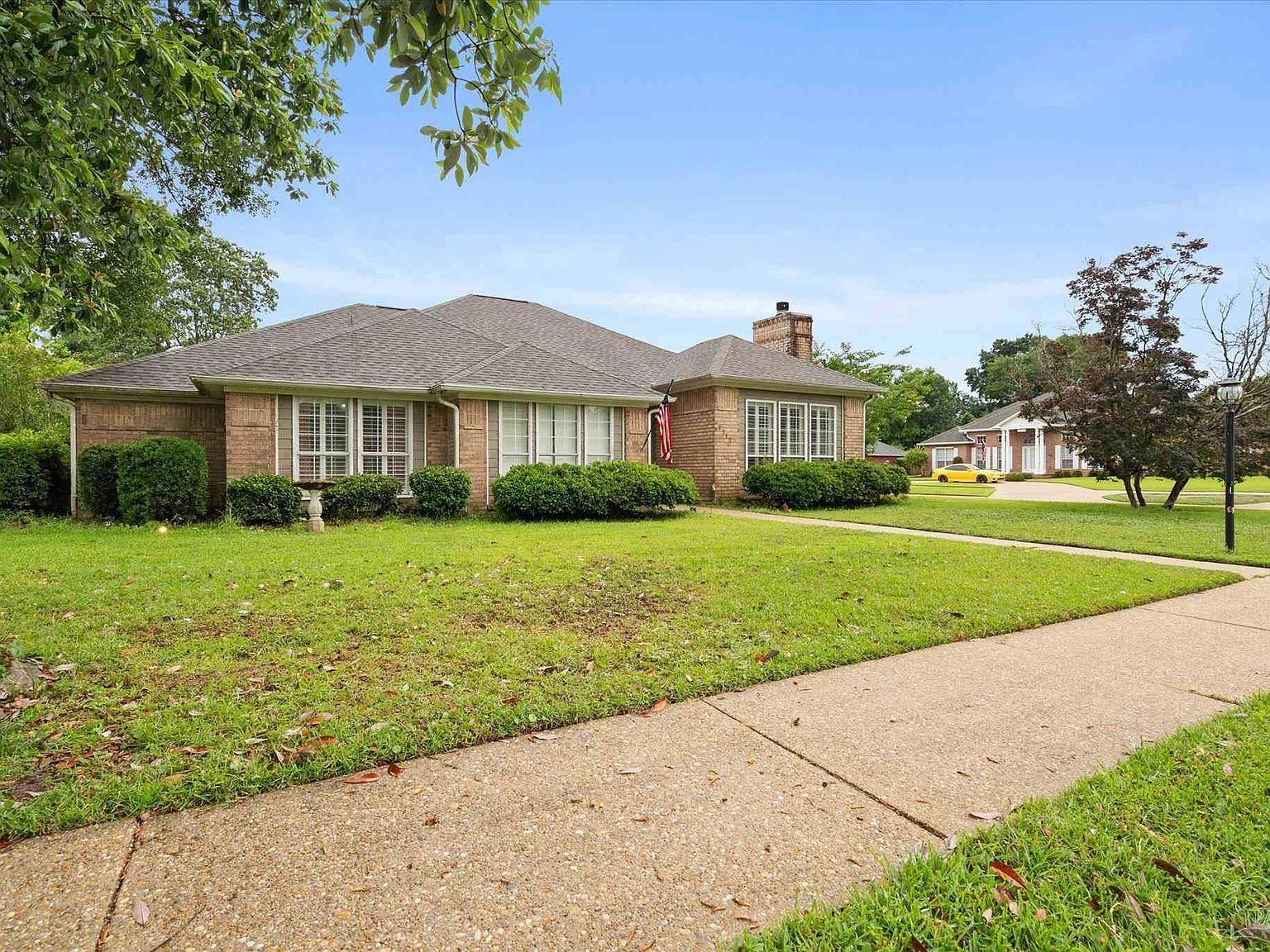 2717 Woodbreeze Dr Cantonment, FL 32533 - Thumbnail 3