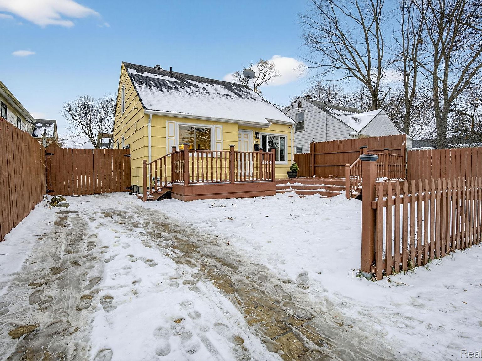 1413 Waldman Ave Flint, MI 48507 - Thumbnail 3