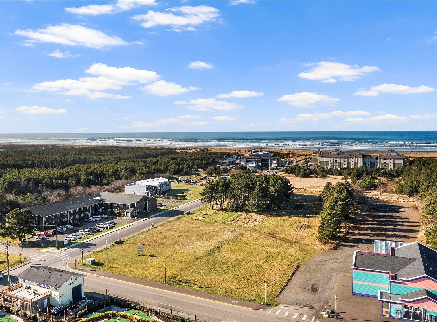 300 Sid Snyder Dr W Long Beach, WA 98631 - Thumbnail 3