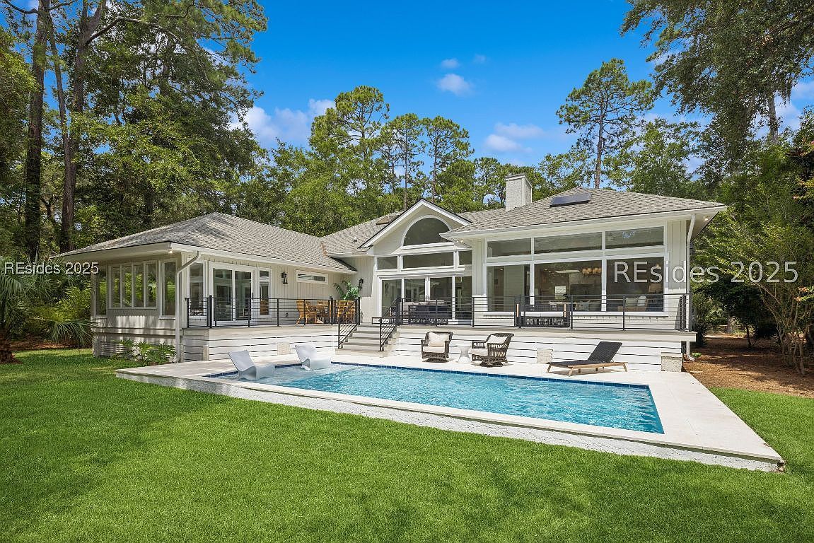 31 Governors Rd Hilton Head Island, SC 29928 - Thumbnail 3