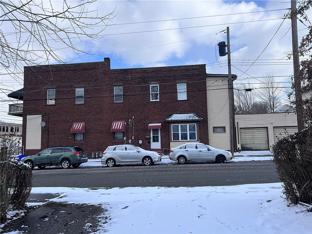 602 E Lutton St New Castle, PA 16101 - Thumbnail 3