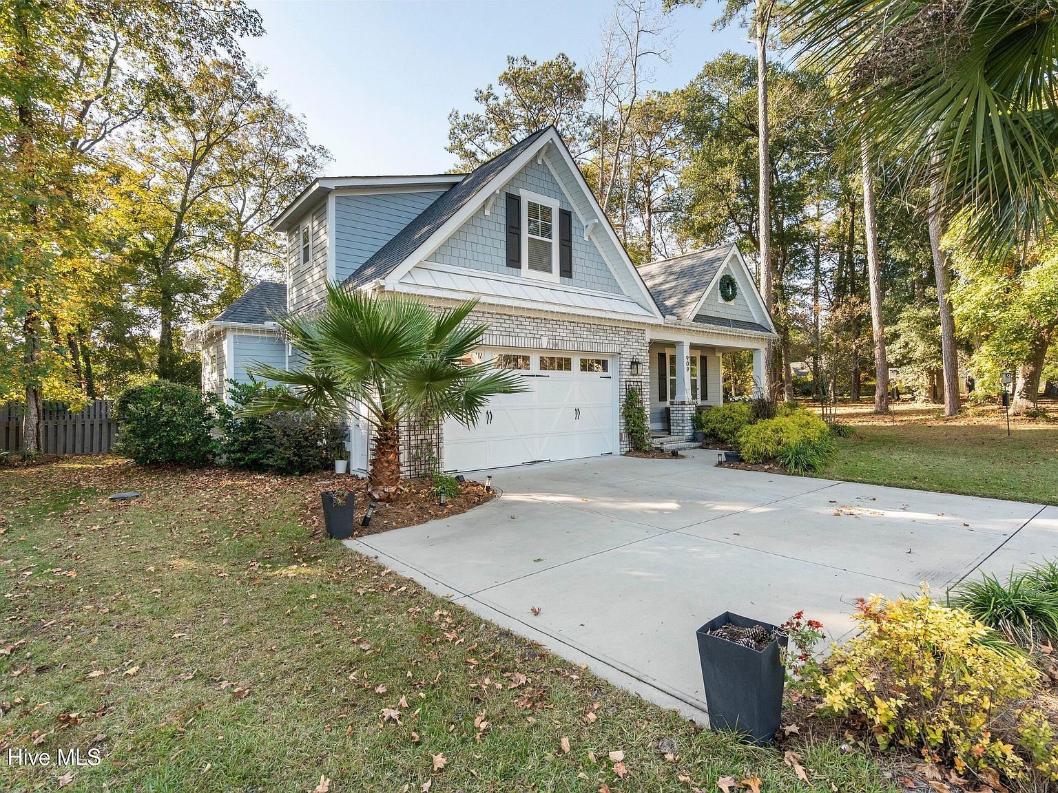 909 Oyster Pointe Dr Sunset Beach, NC 28468 - Thumbnail 3