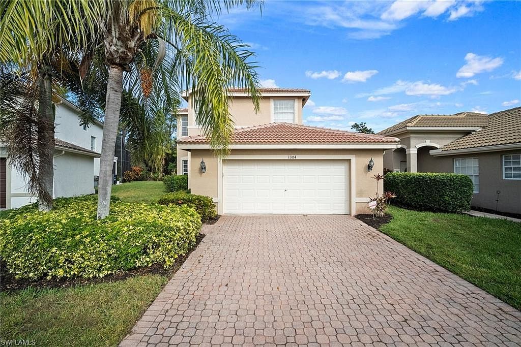 1384 Areca Cv Naples, FL 34119 - Thumbnail 3