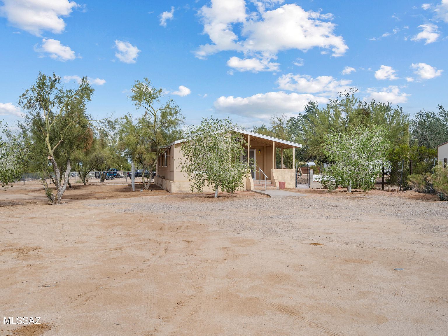 11370 W Orange Grove Rd Tucson, AZ 85743 - Thumbnail 3