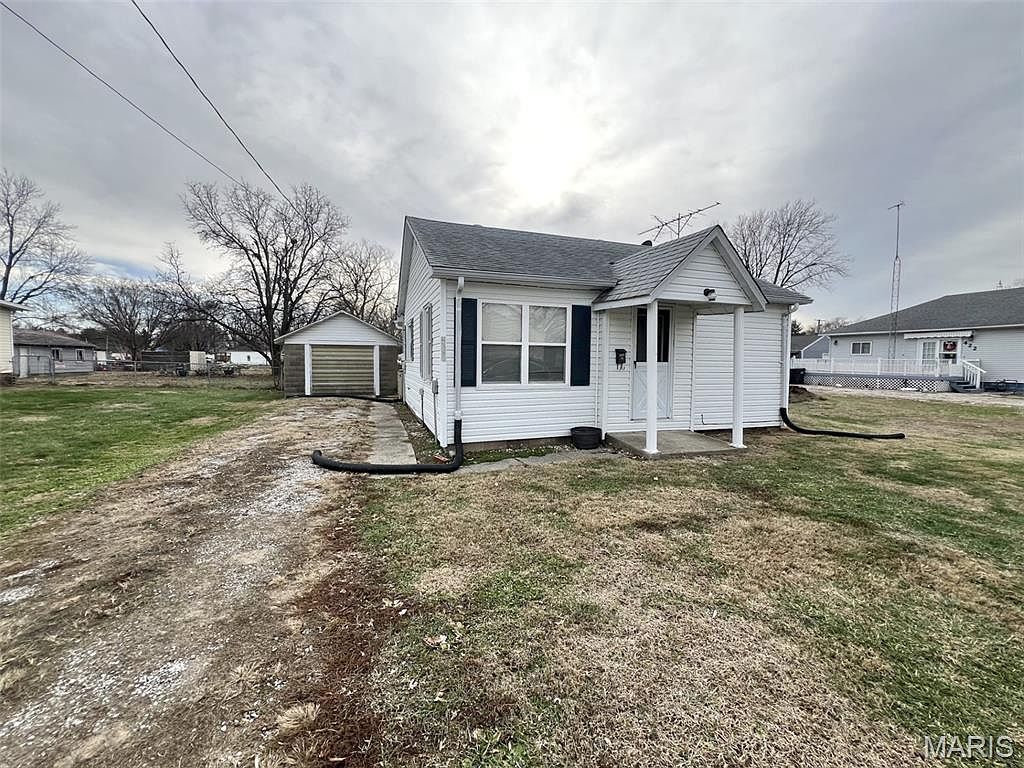 500 E Water St Litchfield, IL 62056 - Thumbnail 3