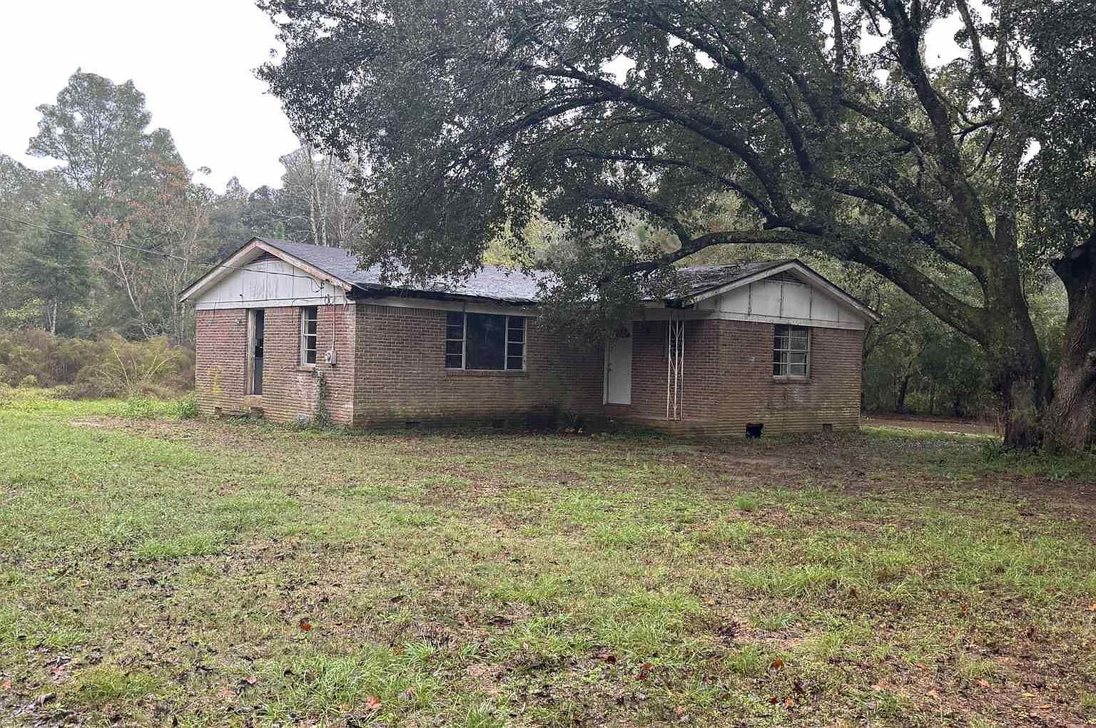 9985 Paws Rd Milton, FL 32570 - Thumbnail 3