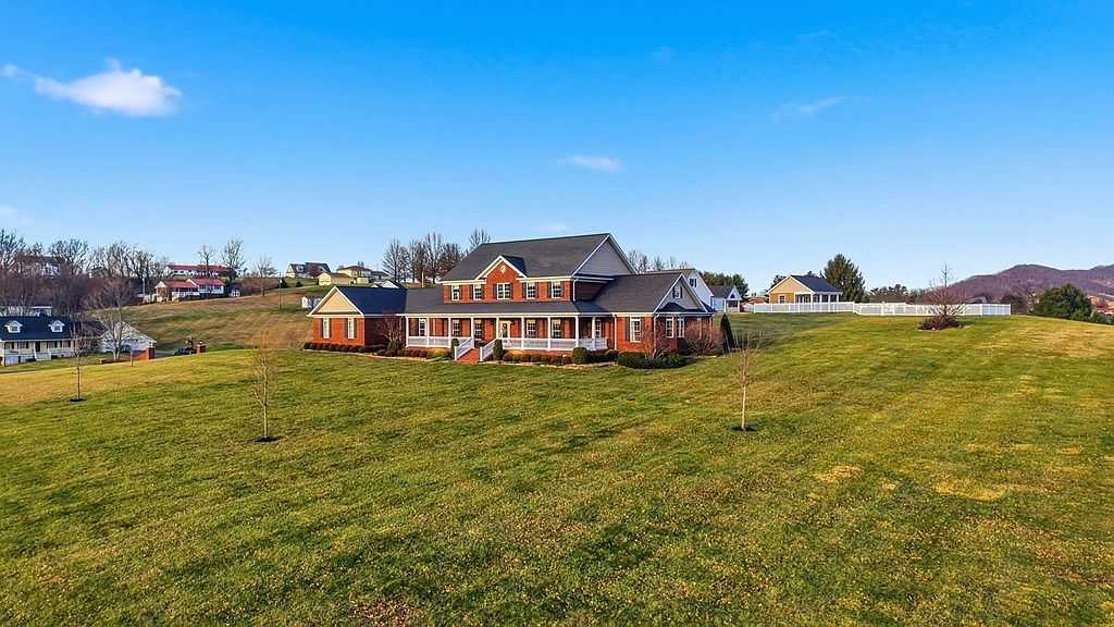 568 Oak Circle Dr Rosedale, VA 24280 - Thumbnail 3