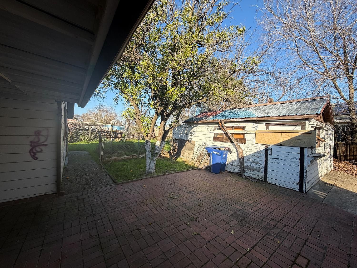 6313 Ring Dr Sacramento, CA 95824 - Thumbnail 3