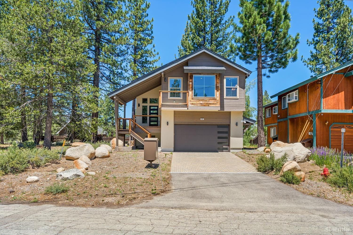 847 Cirugu St South Lake Tahoe, CA 96150 - Thumbnail 3