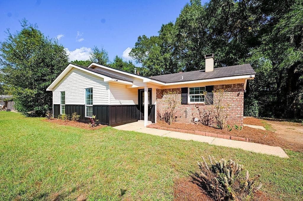 1820 Wagon Wheel Dr Semmes, AL 36575 - Thumbnail 3