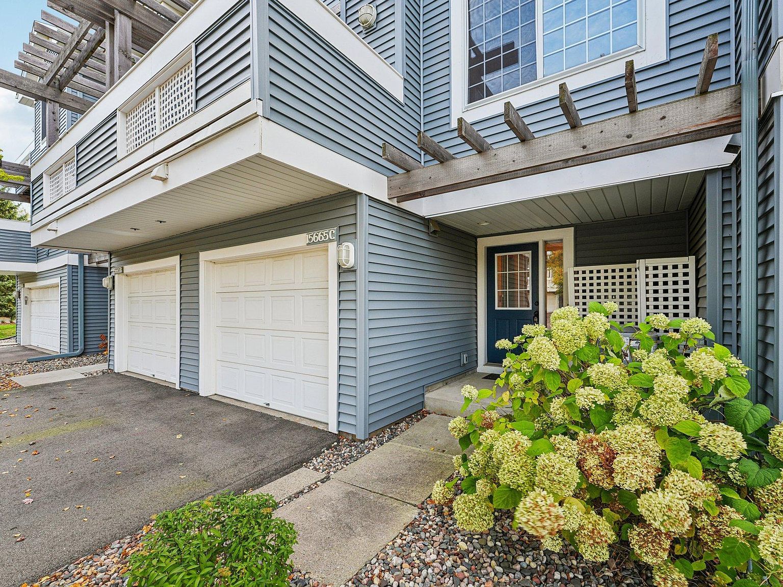 15665 24th Ave N UNIT C Plymouth, MN 55447 - Thumbnail 3