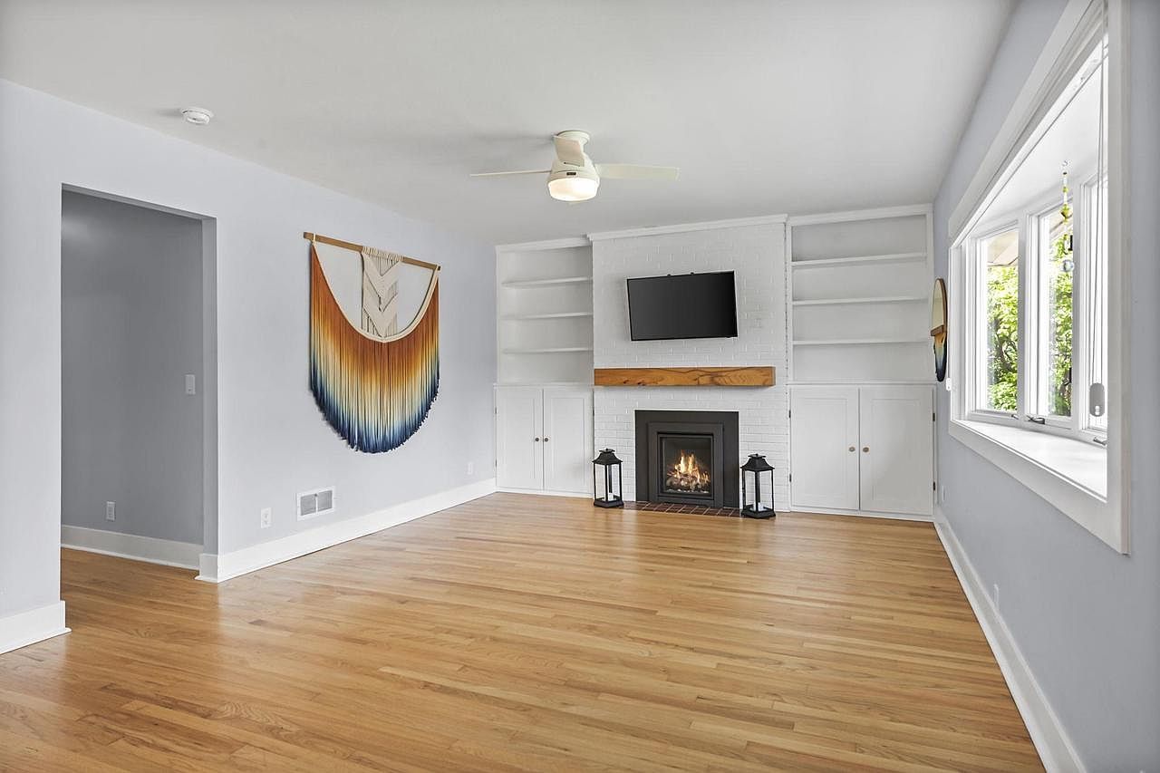 1858 Rutledge St Madison, WI 53704 - Thumbnail 3