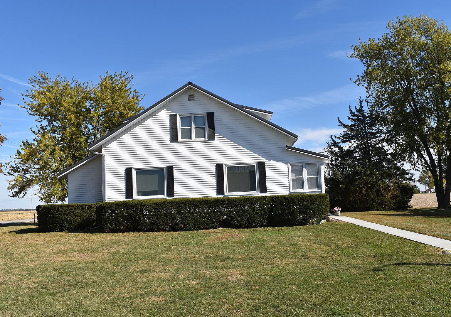 9898 E 1200 North Rd Chenoa, IL 61726 - Thumbnail 3