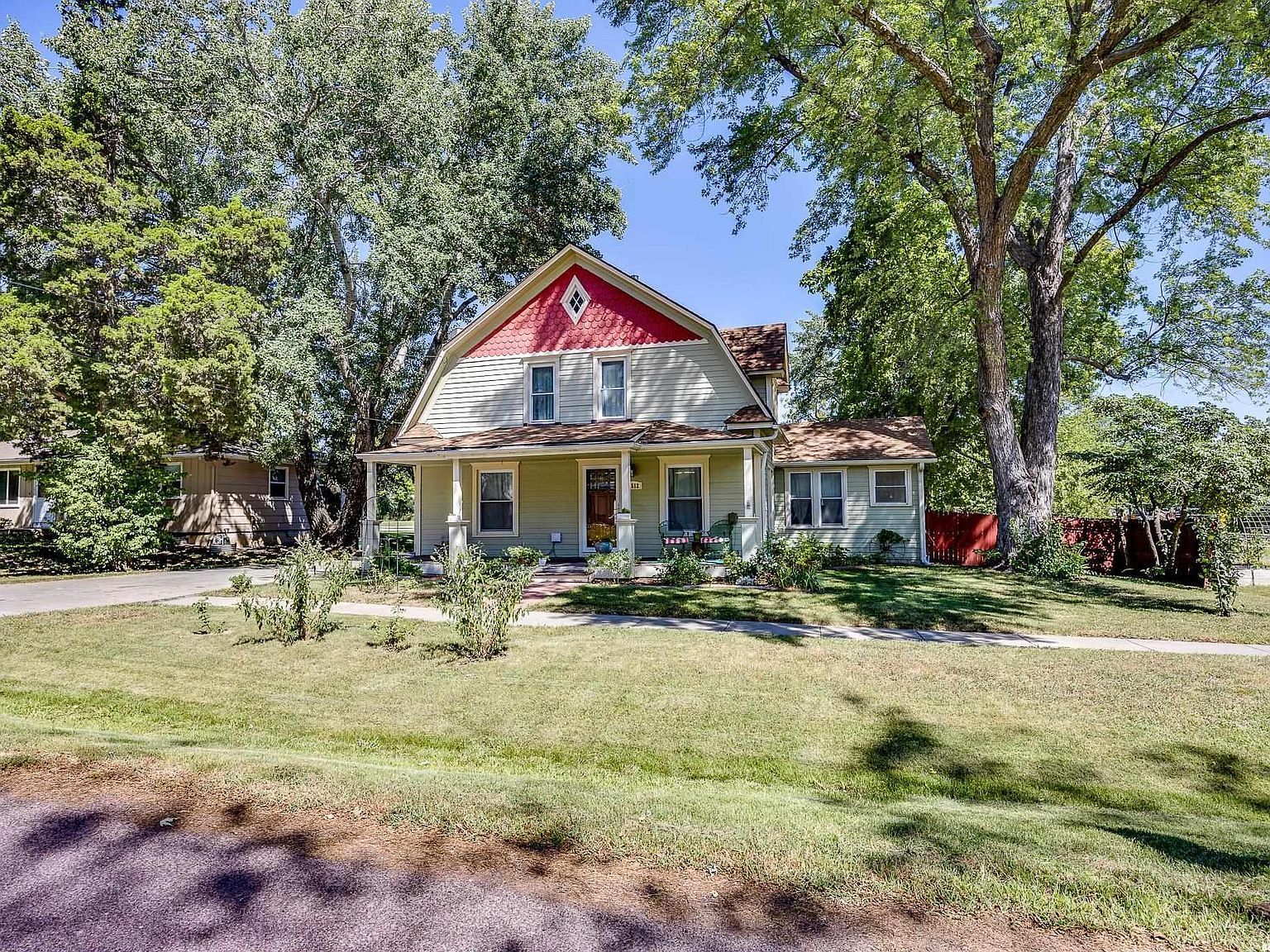 1512 College St Baldwin City, KS 66006 - Thumbnail 3