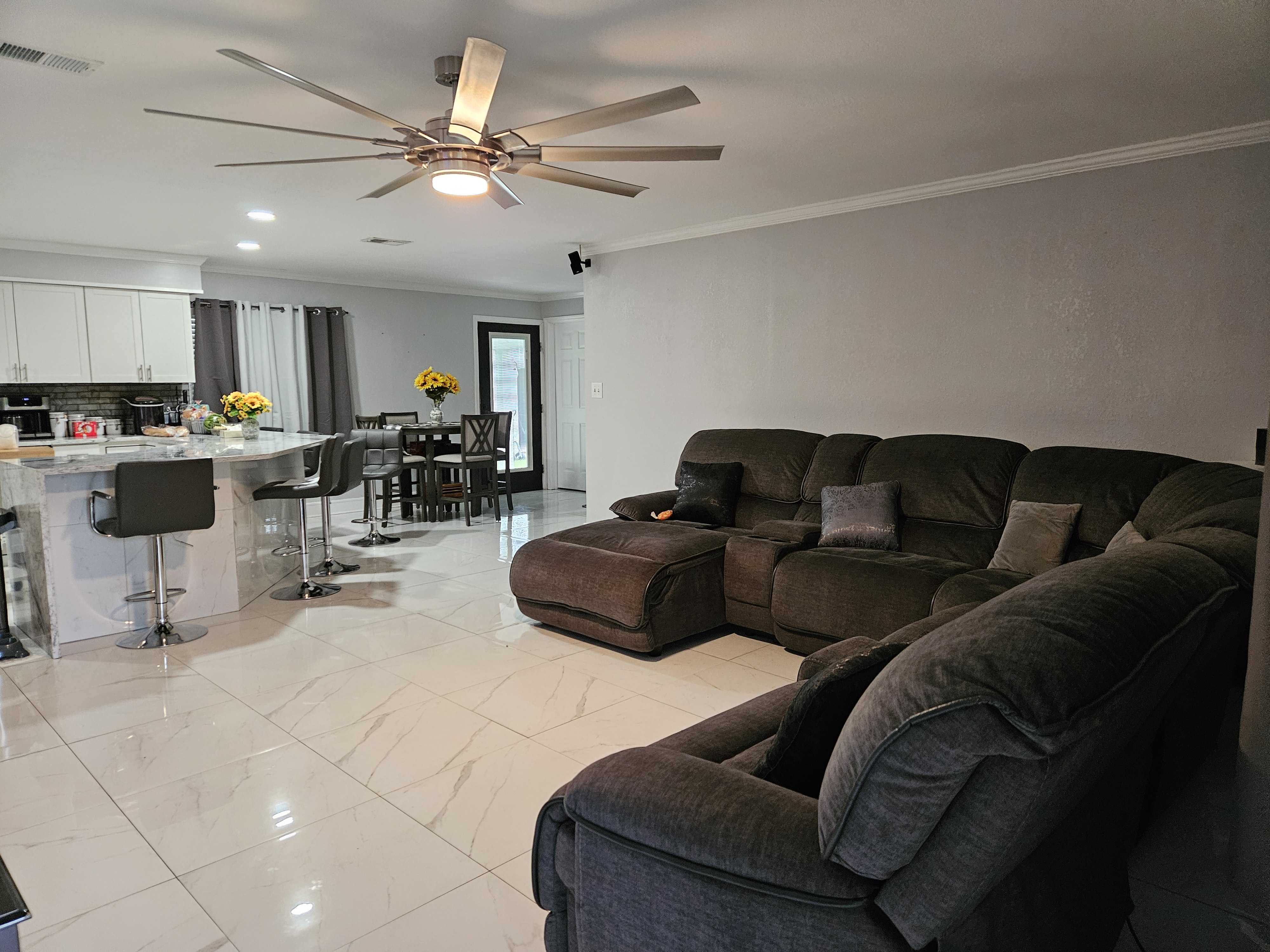 4051 Southeast 22nd Avenue, Ocala, FL, USA, 34480 - Thumbnail 3