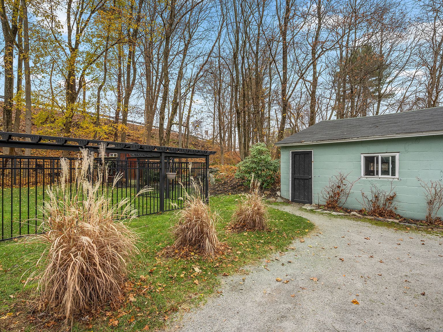 134 Otrobando Ave Norwich, CT 06360 - Thumbnail 3