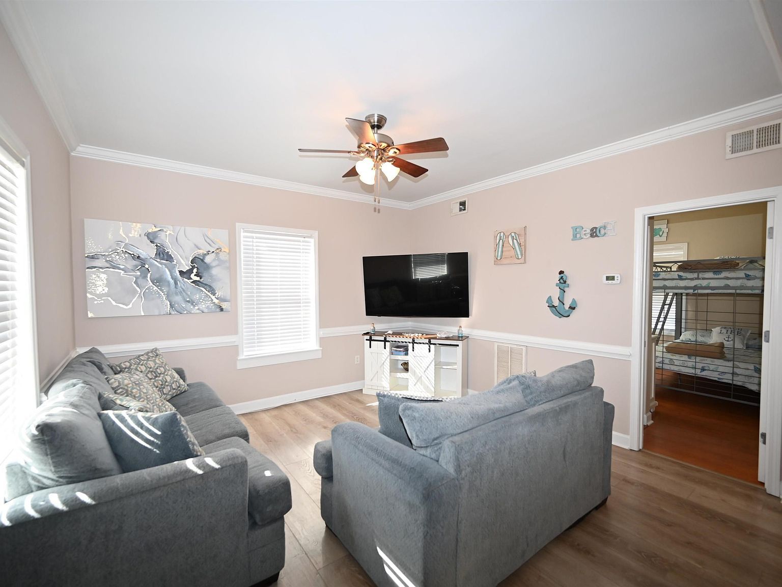 613 Sea Mountain Hwy UNIT 1 North Myrtle Beach, SC 29582 - Thumbnail 3