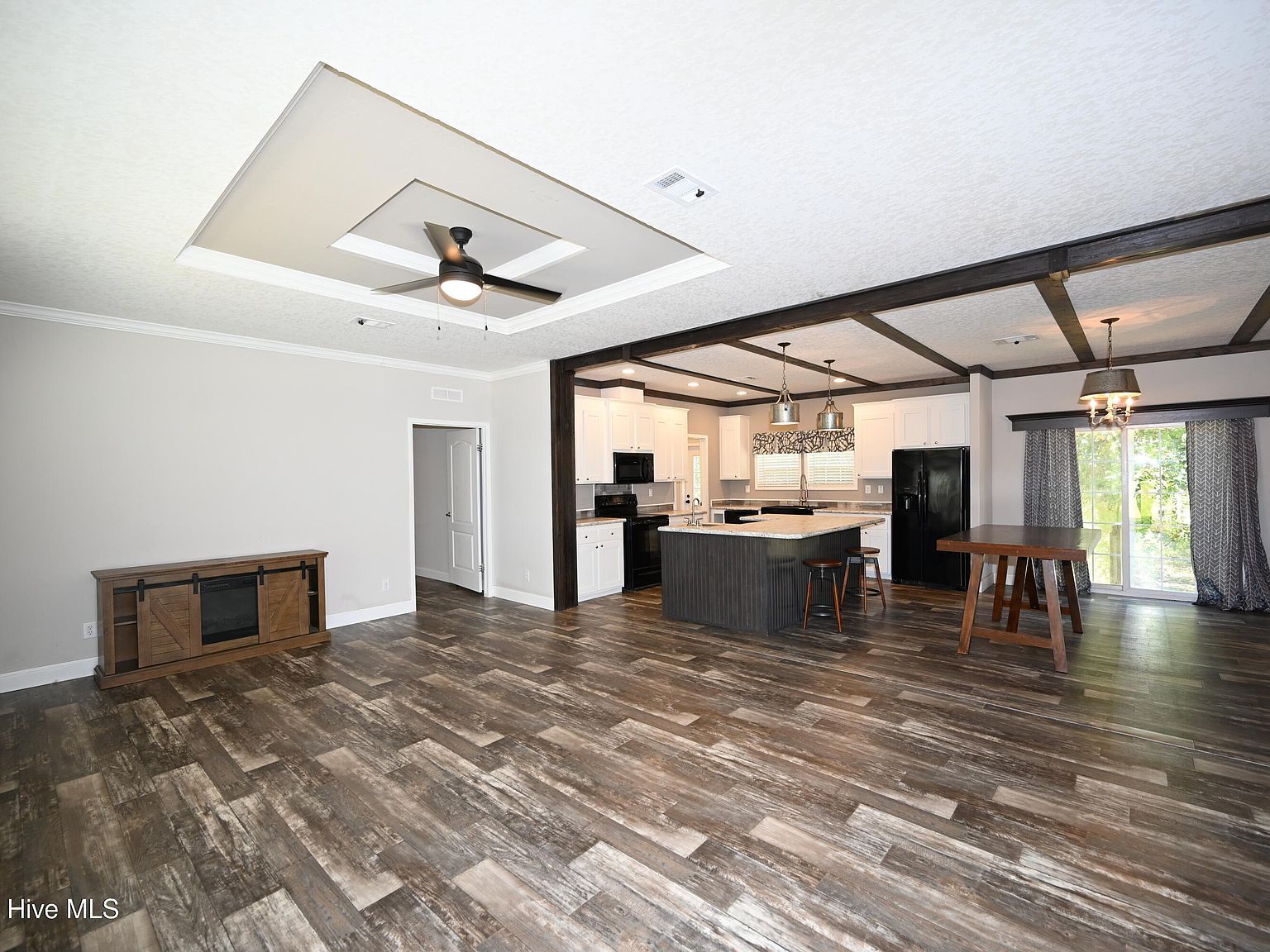 6177 James B White Hwy N Whiteville, NC 28472 - Thumbnail 3