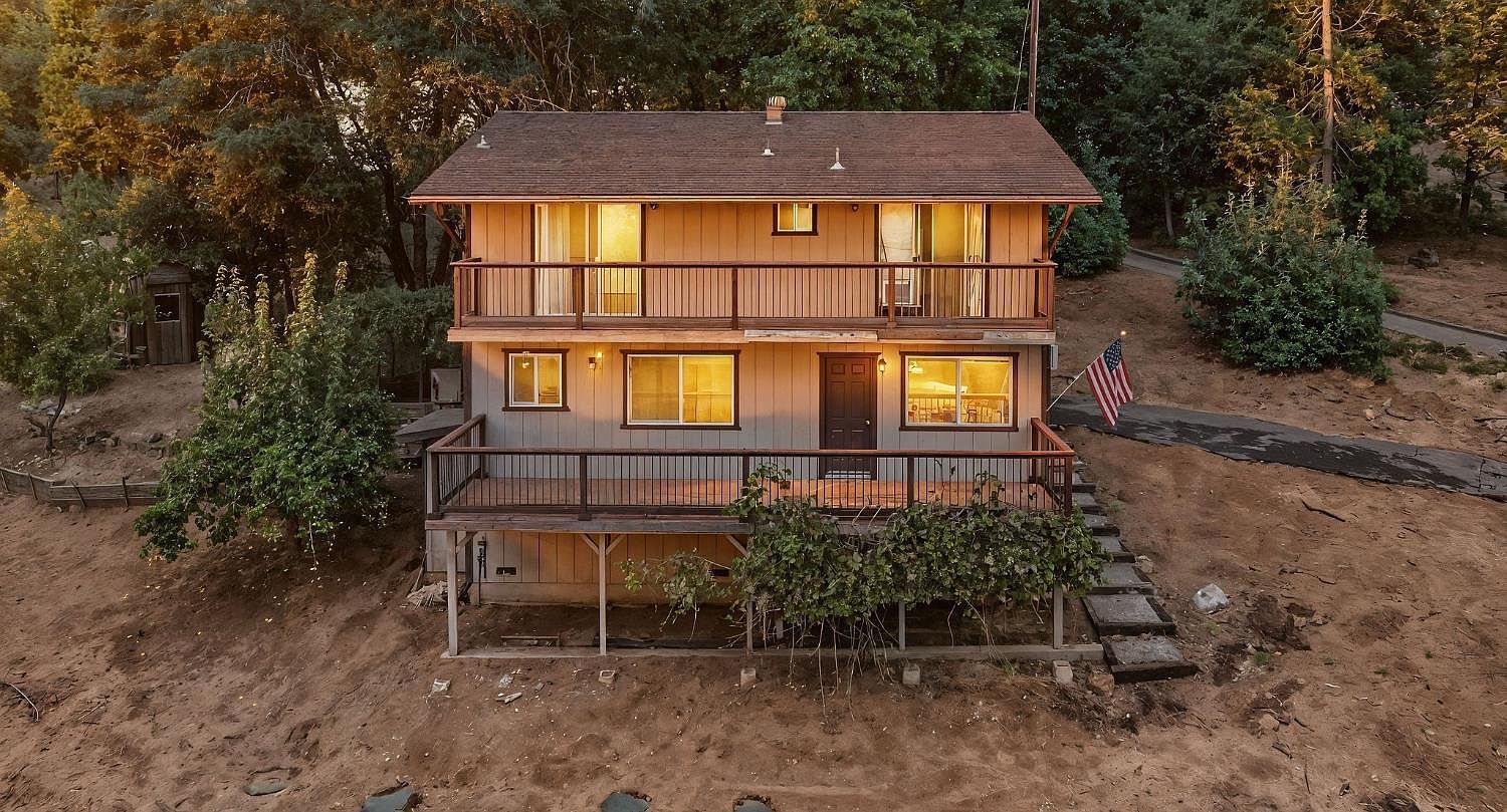 16001 Cedar Heights Dr N Pioneer, CA 95666 - Thumbnail 3