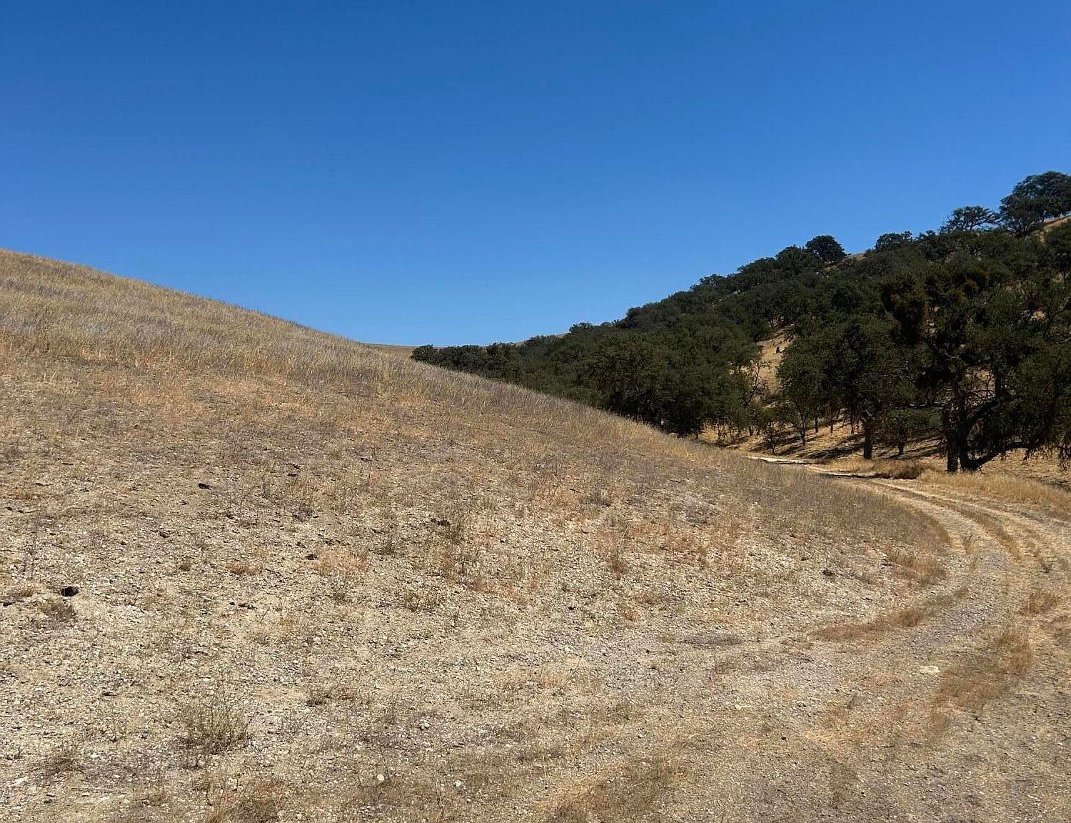 77517 Lowes Canyon Rd San Miguel, CA 93451 - Thumbnail 3