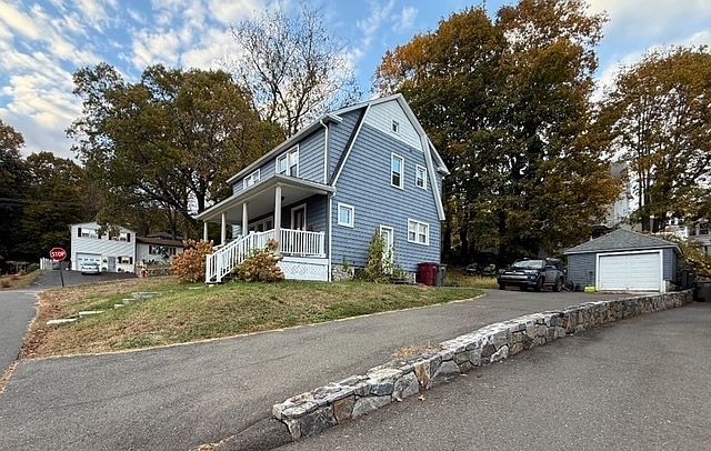 43 Marshall Ave Naugatuck, CT 06770 - Thumbnail 3