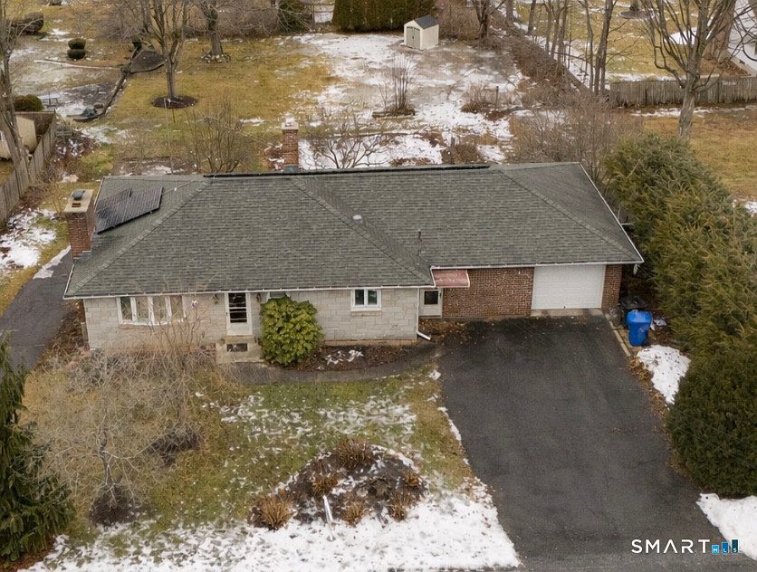 238 Barton St Torrington, CT 06790 - Thumbnail 3