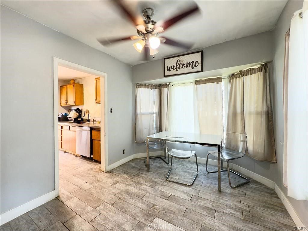 4810 E San Luis St Compton, CA 90221 - Thumbnail 3