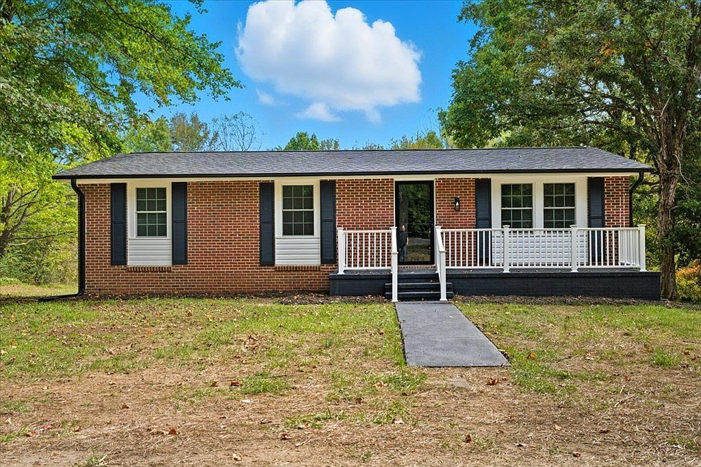 1092 Neals Corner Rd Clover, VA 24534 - Thumbnail 3